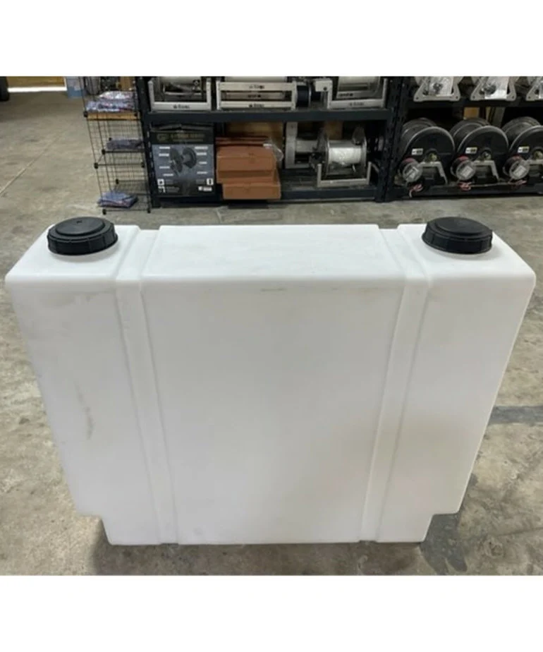 100 Gallon Vertical Tank