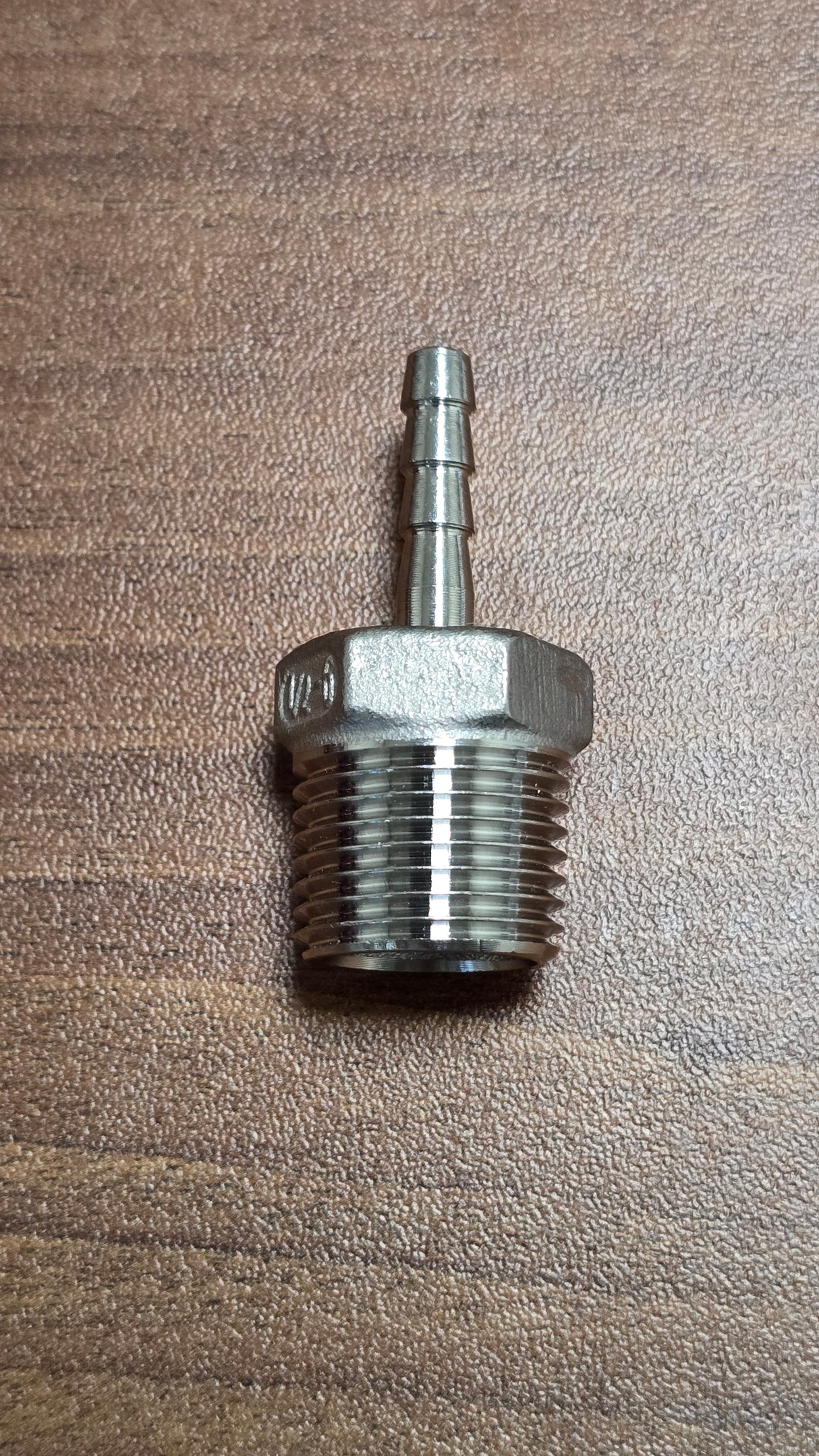 1/2" mpt to 1/4" barb stainless