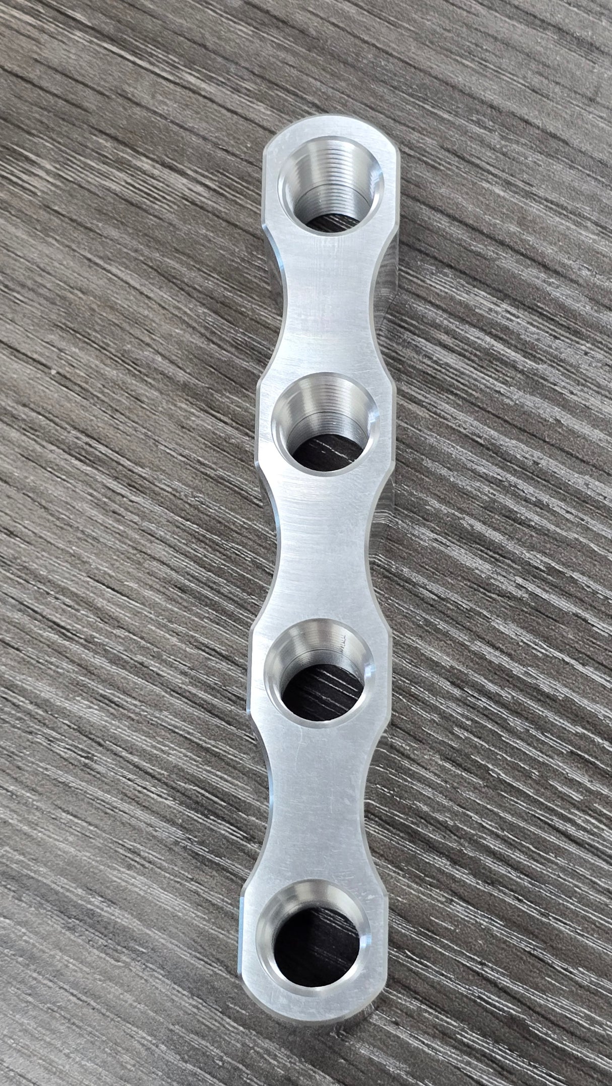 C&R 4 TIP HOLDER ALUMINUM